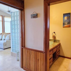 Three-Bedroom Apartment Sea View